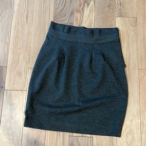 Banana Republic grey skirt, size 0
